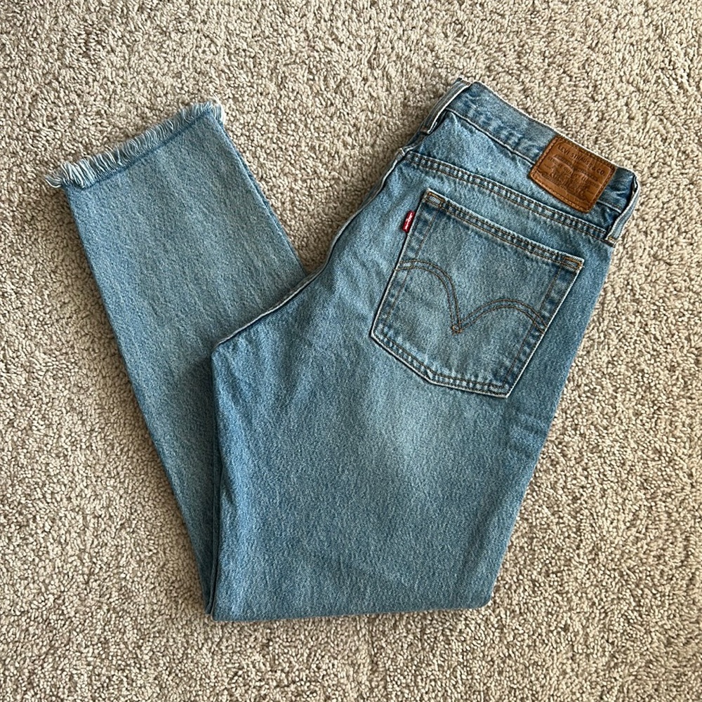 Levi’s Wedgie Fit Denim